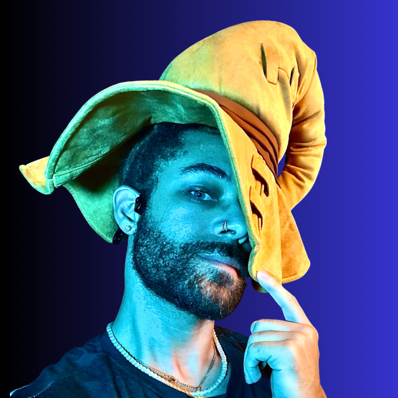 Stoney wearing a yellow Black Mage hat in his current social profile image